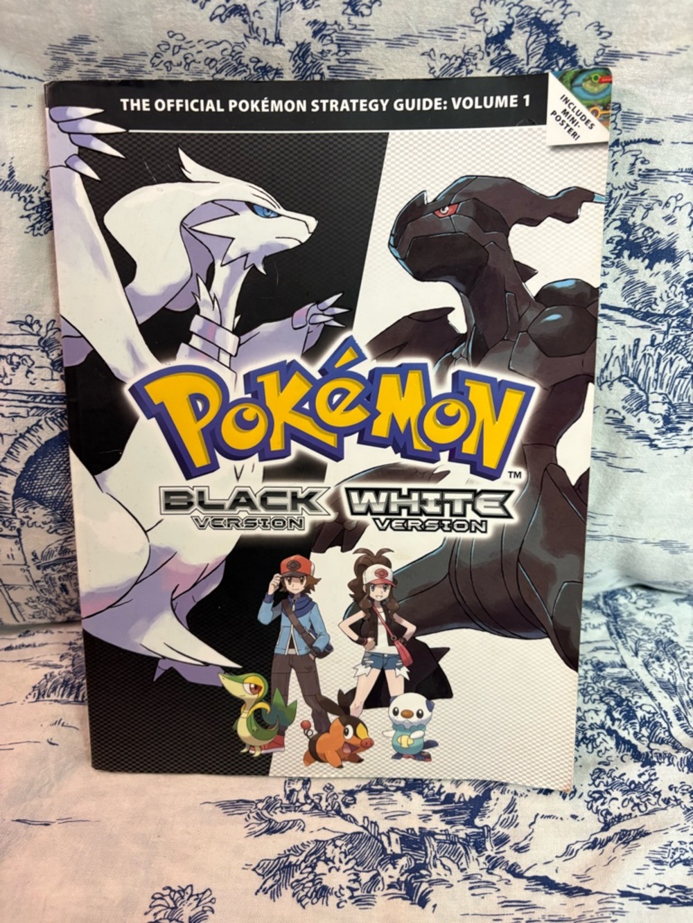 Pokemon Black and Pokemon : The Official Pokemon Strategy Guide No Poster